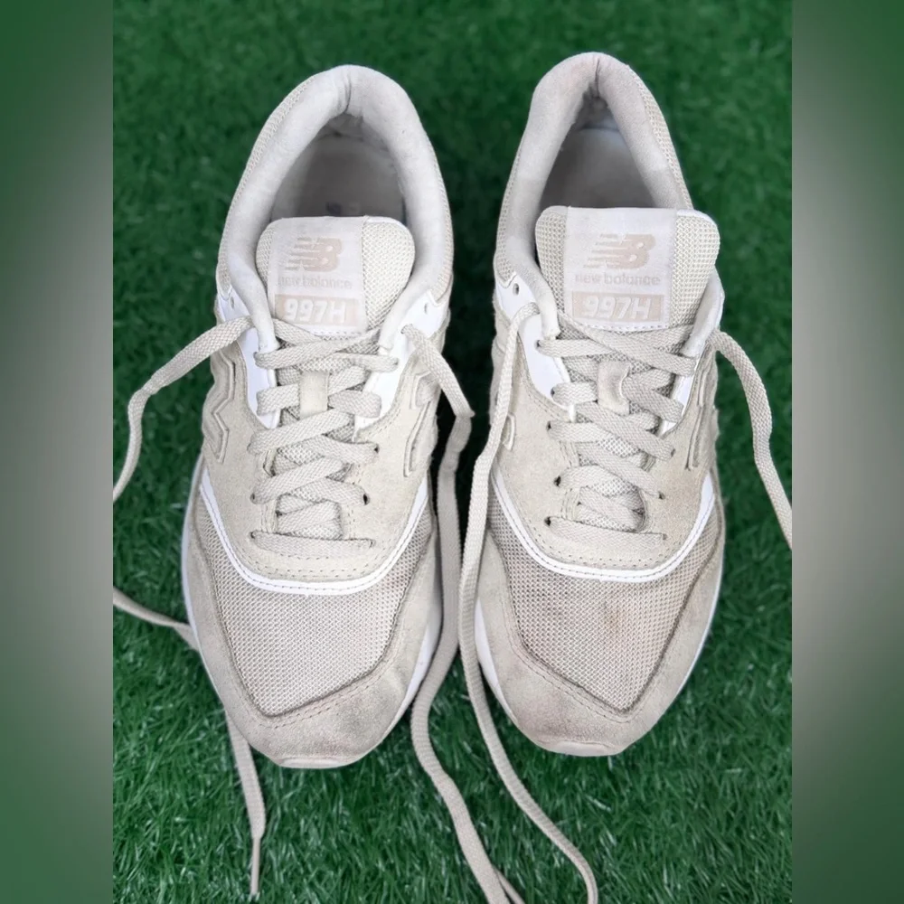 New Balance 997H Unisex White Sneakers Size M-5.5‎ W-7